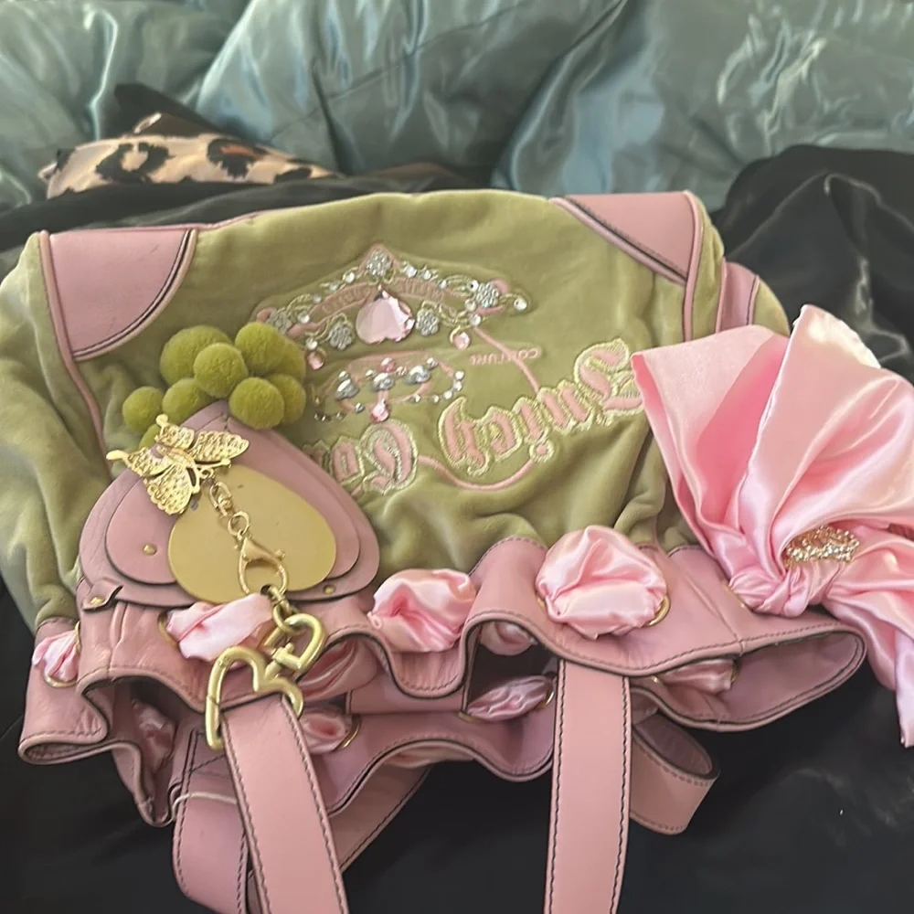 Juicy bag super cute in Nearly new condition - Picture 9 of 16